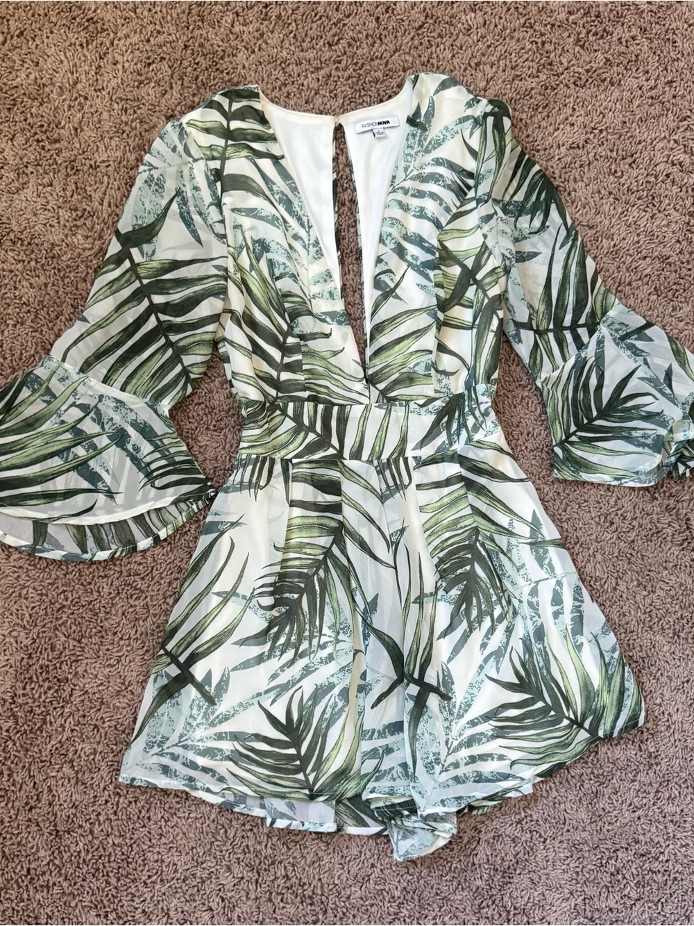 Fashion nova romper